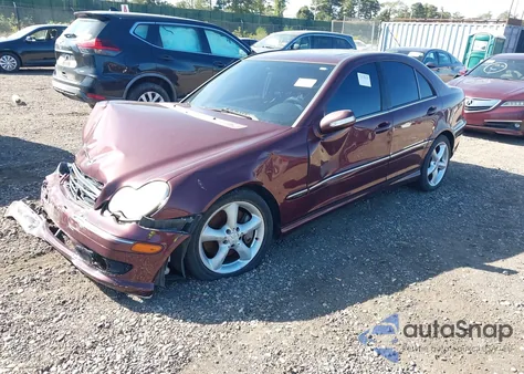 2006 Mercedes-Benz C 230 Sport из США, поврежденный, VIN WDBRF52H46F789117